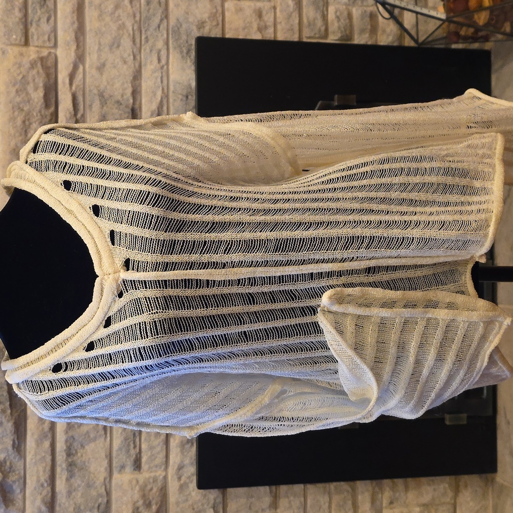 POL Cream Oversized Knit Sweater. Size Small